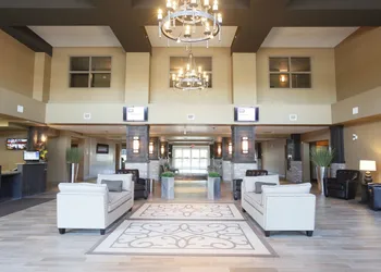 Pomeroy Inn & Suites at Olds hotel thumbnail 2
