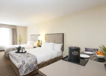 Pomeroy Inn & Suites at Olds hotel thumbnail 7
