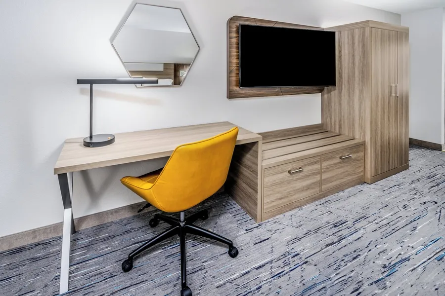 Holiday Inn Express & Suites Colorado Springs First & Main by IHG hotel detail image 6