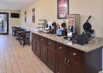 Econo Lodge Kennewick Tri-Cities hotel thumbnail 3