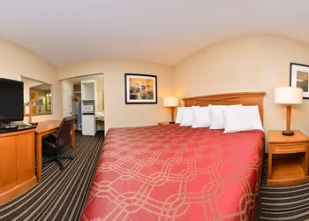 Econo Lodge Kennewick Tri-Cities hotel thumbnail 7