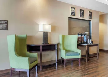 Comfort Inn & Suites Blytheville hotel thumbnail 5