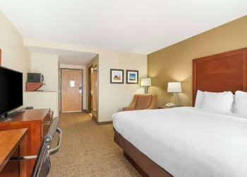 Comfort Inn & Suites Blytheville hotel thumbnail 7