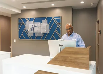 Holiday Inn Express Miami Airport Blue Lagoon Area by IHG hotel thumbnail 2