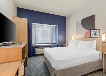 Spark by Hilton Wilkes Barre hotel thumbnail 7