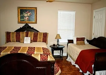 Davis Mountains Inn hotel thumbnail 8