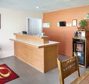 Econo Lodge Phillipsburg hotel detail image 3