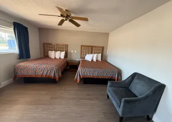 Western Inn hotel thumbnail 7