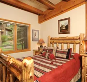 Evergreen Condominiums by Vail Resorts hotel detail image 4