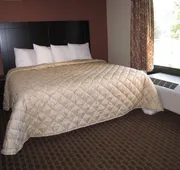 Red Carpet Inn And Suites Monmouth Jtc hotel detail image 5