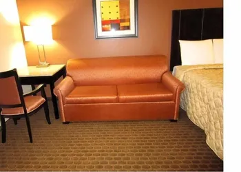 Red Carpet Inn And Suites Monmouth Jtc hotel thumbnail 8