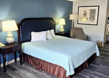 Best Price Motel and Suites hotel thumbnail 4