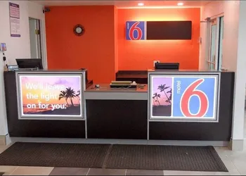Motel 6 North Ridgeville, OH - Cleveland Intl Airport - N Ridgeville hotel thumbnail 4