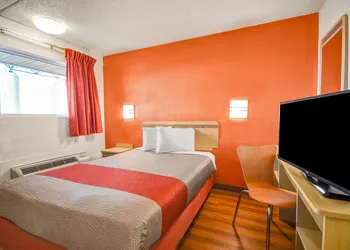 Motel 6 North Ridgeville, OH - Cleveland Intl Airport - N Ridgeville hotel thumbnail 8