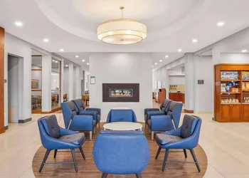 Homewood Suites by Hilton Winnipeg Airport-Polo Park, MB hotel thumbnail 2