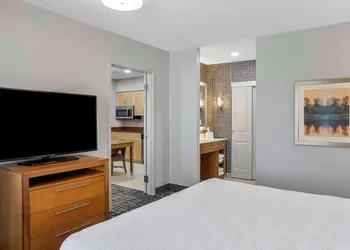 Homewood Suites by Hilton Winnipeg Airport-Polo Park, MB hotel thumbnail 7