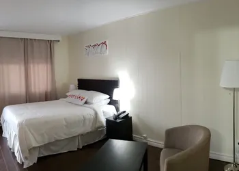 Magnuson Hotel Vow hotel thumbnail 3