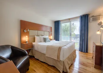 Auberge Handfield hotel thumbnail 8