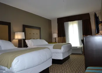 Holiday Inn Express Hotel & Suites St. Joseph by IHG hotel thumbnail 3