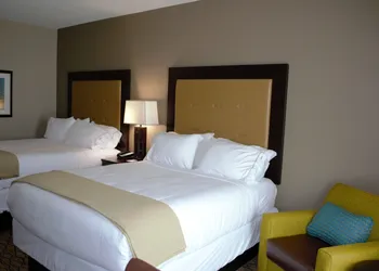 Holiday Inn Express Hotel & Suites St. Joseph by IHG hotel thumbnail 8