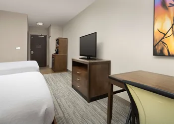 Hilton Garden Inn Charlotte Airport hotel thumbnail 5