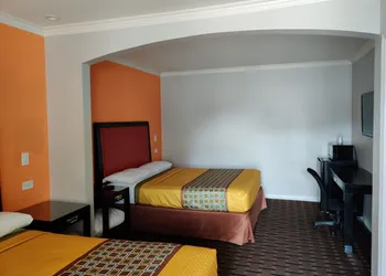 LYFE INN & SUITES by AGA - LAX Airport hotel thumbnail 2