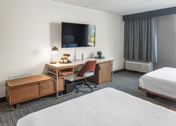 Courtyard by Marriott Columbus hotel thumbnail 8