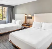 Courtyard by Marriott Columbus hotel detail image 3