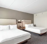 Courtyard by Marriott Columbus hotel detail image 7