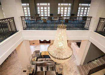 Redmont Hotel Birmingham, Curio Collection by Hilton hotel thumbnail 3