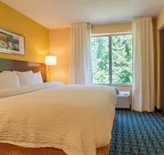 Fairfield Inn & Suites by Marriott Columbus hotel detail image 7