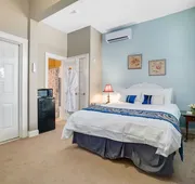 The DeBary Inn hotel detail image 7