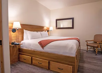Newpark Resort hotel thumbnail 4
