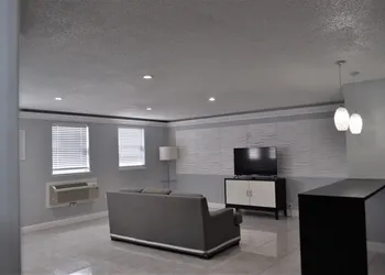 Apm Inn and Suite hotel thumbnail 5