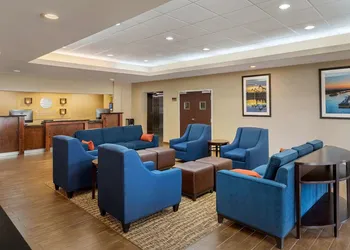 Comfort Inn & Suites Port Arthur-Port Neches hotel thumbnail 3
