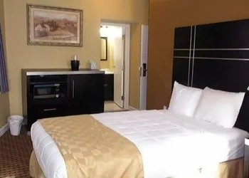 Prince Hotel hotel thumbnail 4