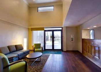 Quality Inn Hammond hotel thumbnail 6