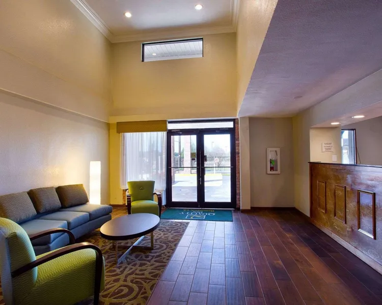 Quality Inn Hammond hotel detail image 6