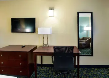 Quality Inn Hammond hotel thumbnail 7