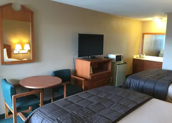 Budget Inn hotel thumbnail 5