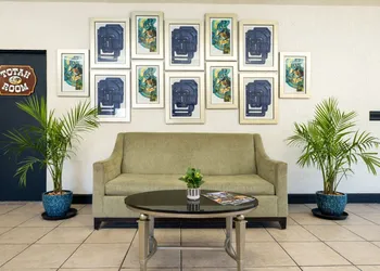 Onyx Hotel hotel thumbnail 4