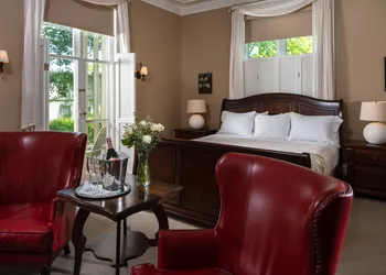 Landmark Inn hotel thumbnail 4