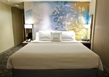 Courtyard Battle Creek hotel thumbnail 5
