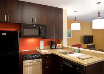TownePlace Suites by Marriott Dodge City hotel thumbnail 7