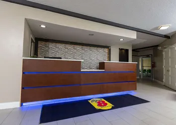 Super 8 by Wyndham Goldsboro hotel thumbnail 3