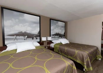 Super 8 by Wyndham Goldsboro hotel thumbnail 8