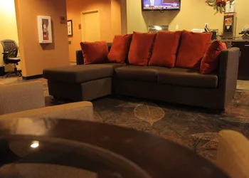 Little Missouri Inn & Suites hotel thumbnail 3