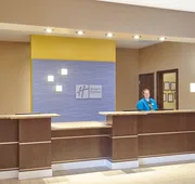 Holiday Inn Express Hotel & Suites Columbia Univ Area-Hwy 63 by IHG hotel detail image 4