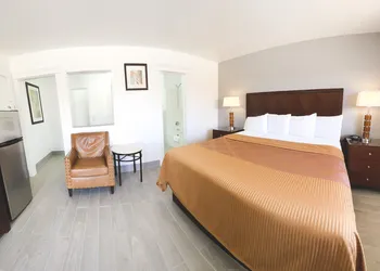 Economy Inn hotel thumbnail 3