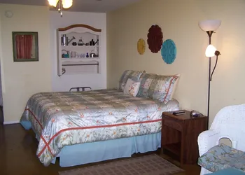 Pointe West Resort Motel hotel thumbnail 4